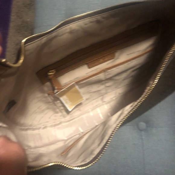 Michael Kors - Picture 4 of 6